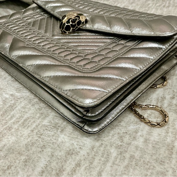 ✨💎RARE💎✨ BVLGARI SERPENTI FOREVER SHOULDER BAG w/MIRROR, COA,DUSTY, GIFT - Picture 13 of 16